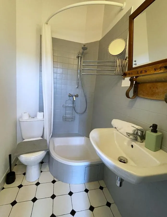 Warsaw Concierge Tamka Chopin Apartment 0*,  Poland
