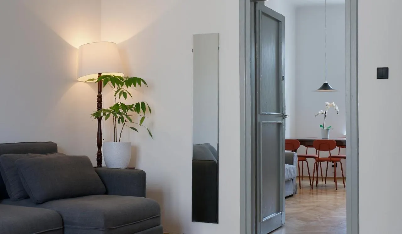 Warsaw Concierge Tamka Chopin Apartment